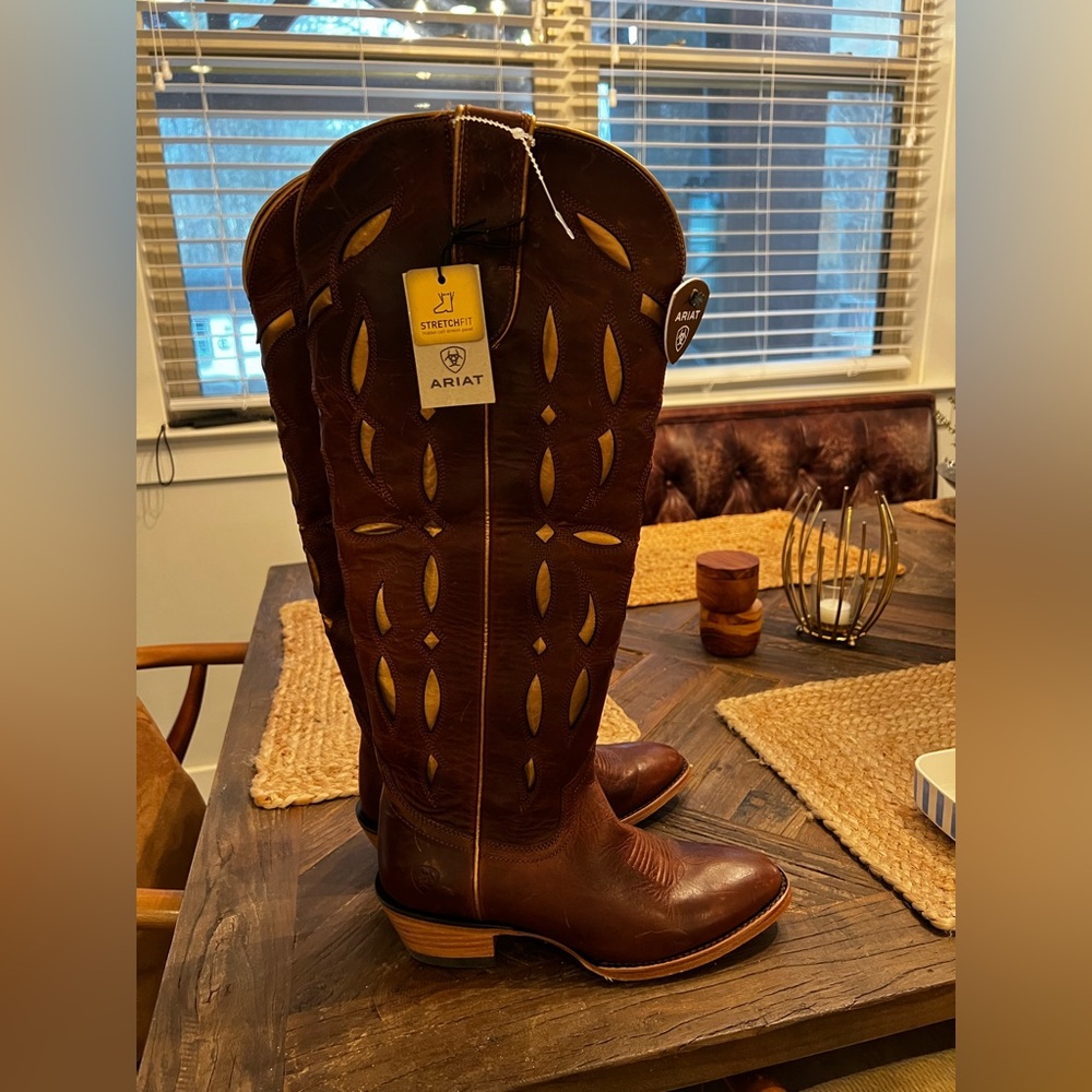 Ariat Dark Brown Western Boots with Cutout Design